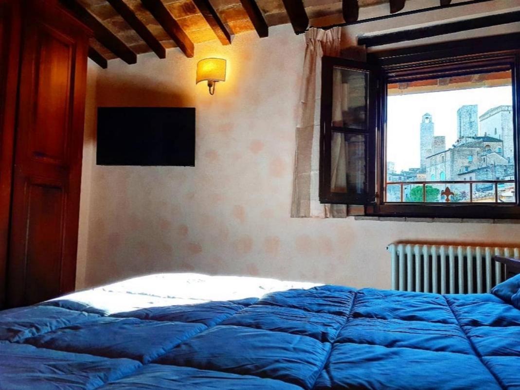 Le Torri San Gimignano Apartments Bagian luar foto